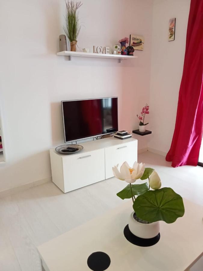 Apartamento En Primera Linea De Mar Tabaiba Eksteriør billede